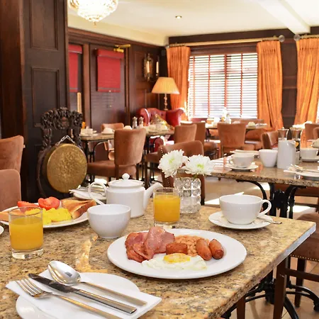 Celtic Lodge Guesthouse - Restaurant & Bar-2